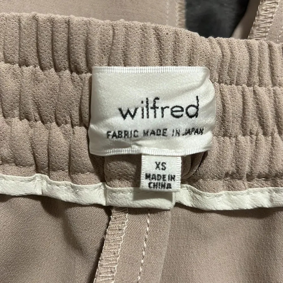 Aritzia Wilfred Buffon Crepe High Rise Jogger Pant Taupe Sz XS - Picture 11 of 13
